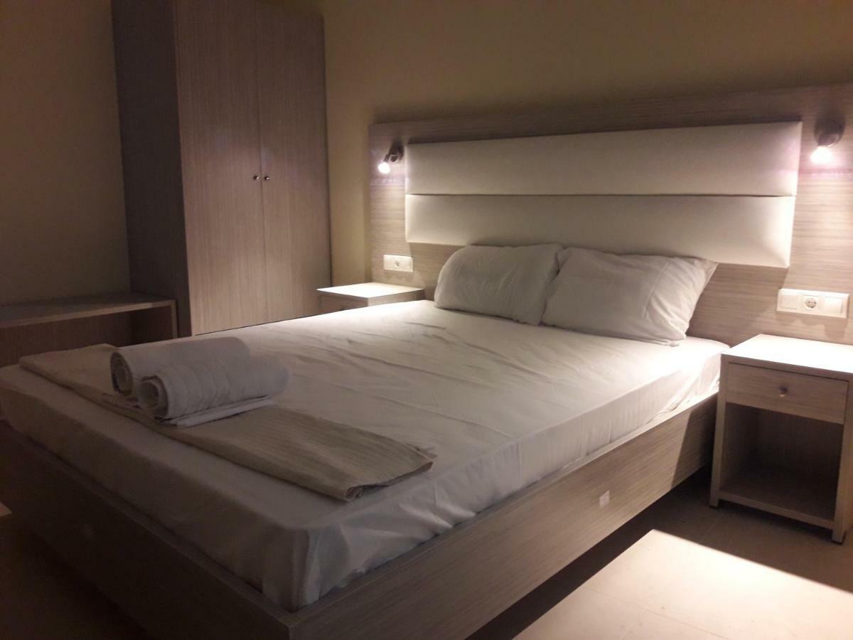 Foteinos Apartments Периволион Экстерьер фото